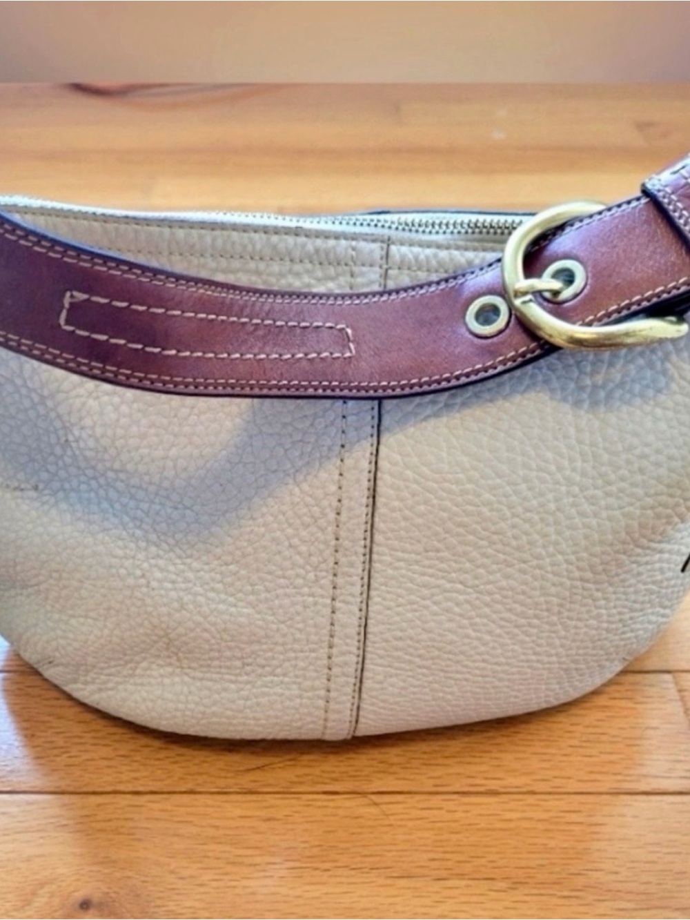 Authentic Coach Beige Leather Shoulder Bag with Brown Strap and Gold Hardware